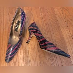 New J. RENEE’ Vintage Multicolor Snakeskin embellished Fine Leather pumps.